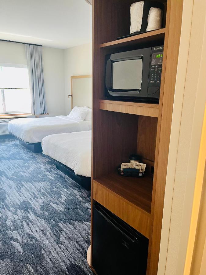 Fairfield Inn & Suites By Marriott Στόντον Εξωτερικό φωτογραφία