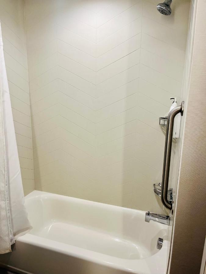 Fairfield Inn & Suites By Marriott Στόντον Εξωτερικό φωτογραφία